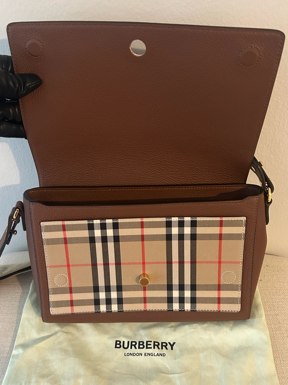 Burberry Brown Note Bag - Picture 7 of 13